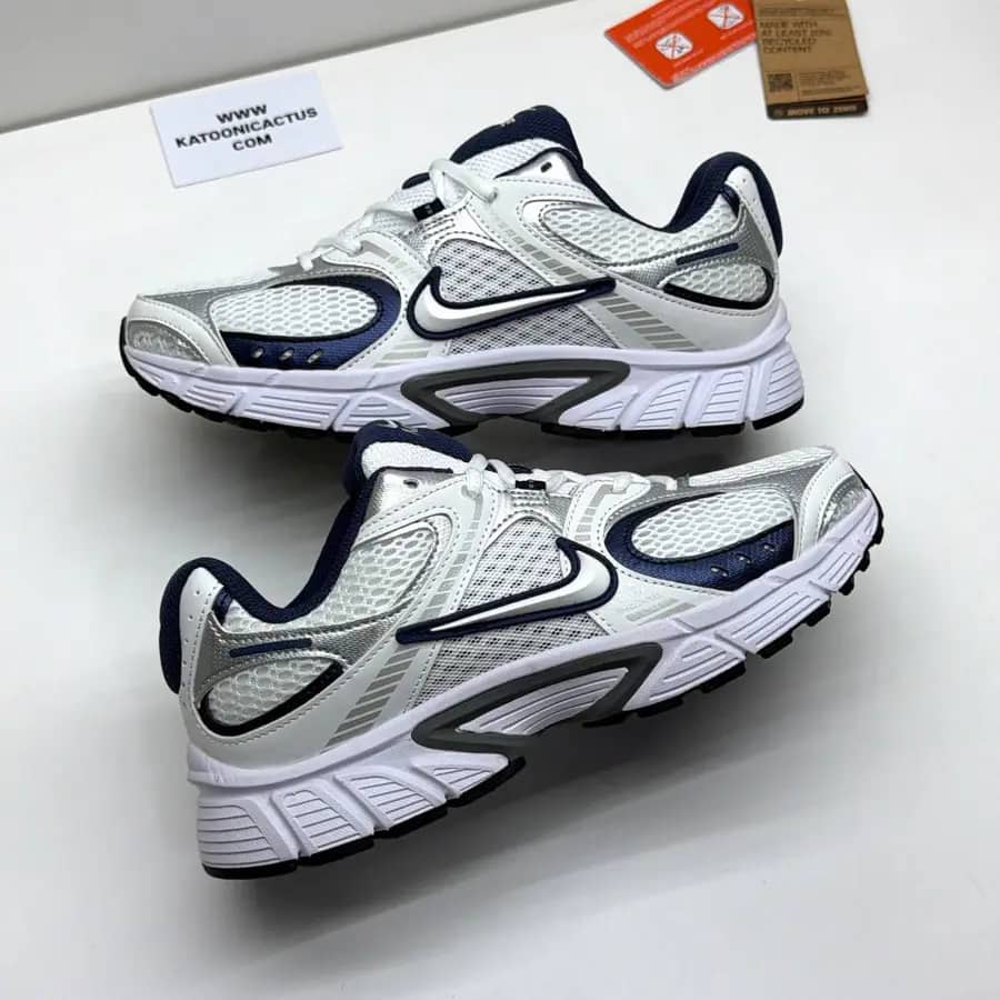 نایک وی فایو آر ان آر سفید سورمه ای NIKE V5 RNR