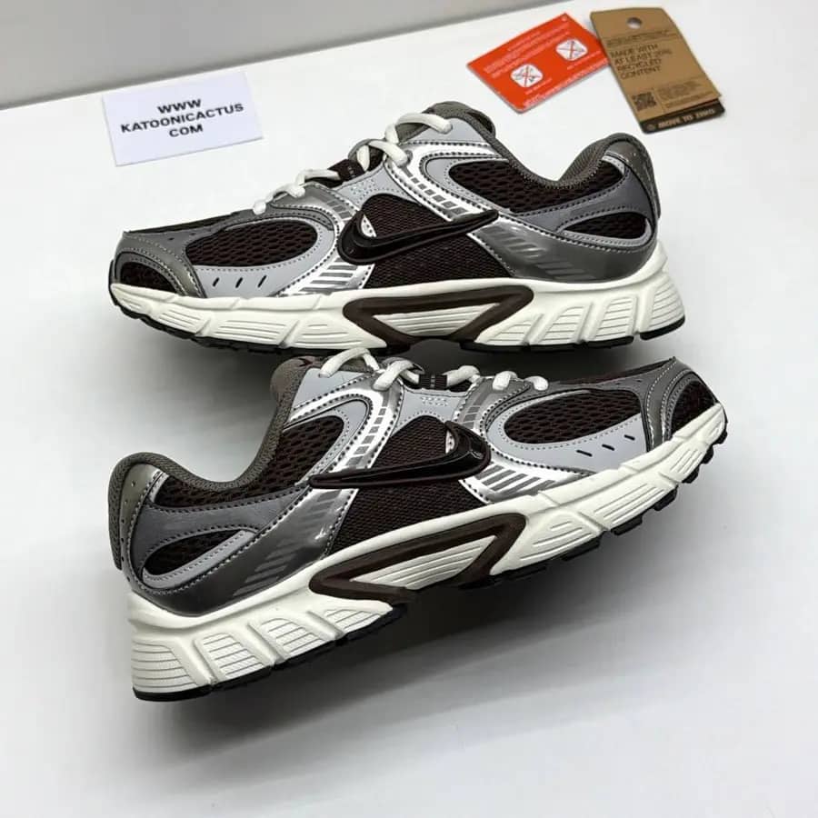 نایک وی فایو آر ان آر قهوه ای NIKE V5 RNR