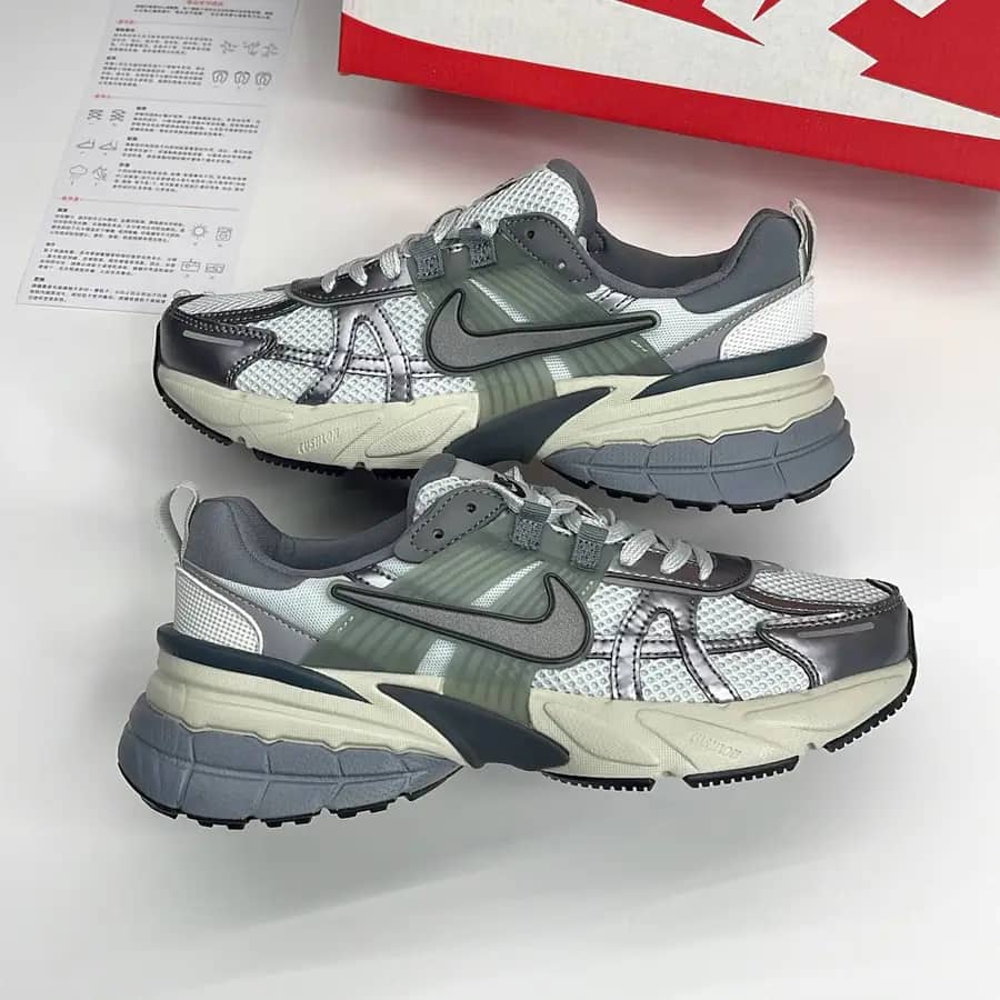 نایک وی تو کی طوسی نقره ای NIKE V2K