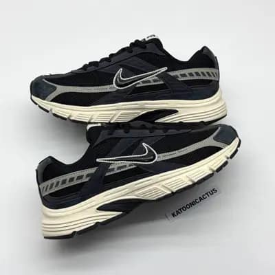 نایک اینیشیتور مشکی کرم NIKE INITIATOR
