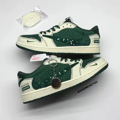 نایک ایر جردن وان لو تراویس اسکات سوپریم گوچی NIKE AIR JORDAN 1 LOW TRAVIS SCOTT X GUCCI X SUPRIM