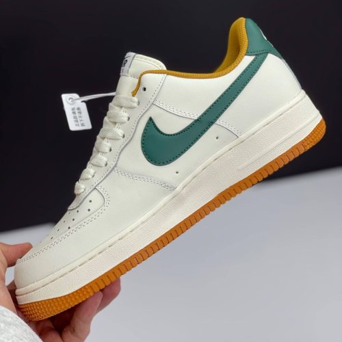 نایک ایرفورس وان کرم سبز NIKE AIR FORCE 1