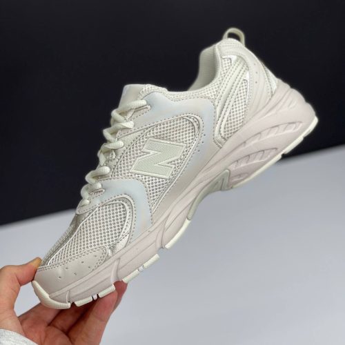 نیوبالانس 530 کرم NEW BALANCE 530