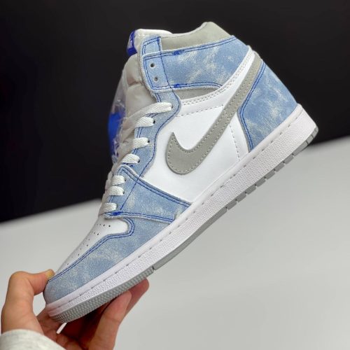 نایک ایر جردن وان ساقدار هایپر رویال سفید آبی NIKE AIR JORDAN 1 HIGH OG HYPER ROYAL