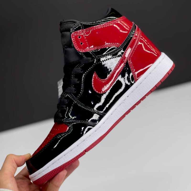 نایک ایر جردن ساقدار ورنی مشکی قرمز NIKE AIR JORDAN 1 RETRO HIGH OG PATENT BRED