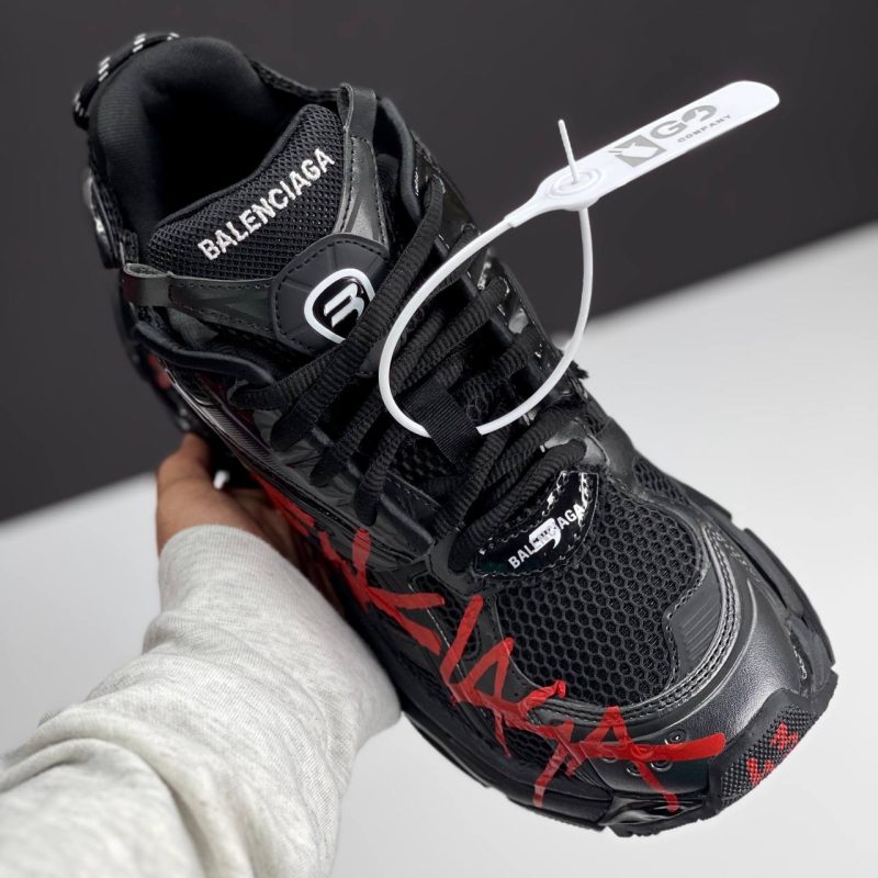 بالنسیاگا رانر مشکی قرمز BALENCIAGA RUNNER