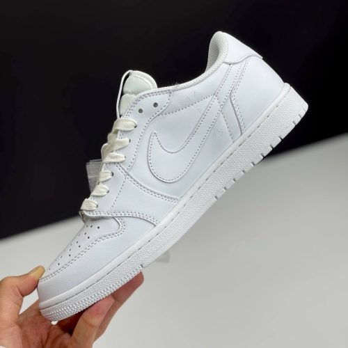 نایک ایر جردن وان لو تراویس اسکات وایت پارتی NIKE AIR JORDAN 1 LOW TRAVIS SCOTT WHITE PARTY