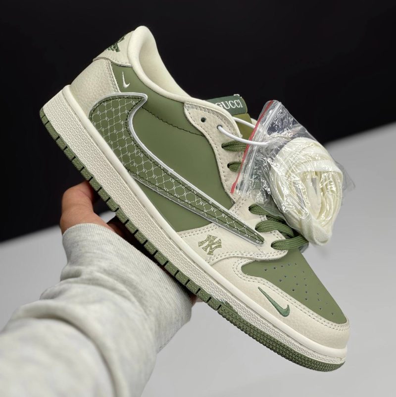 نایک ایر جردن وان لو تراویس اسکات گوچی NIKE AIR JORDAN 1 LOW TRAVIS SCOTT X GUCCI