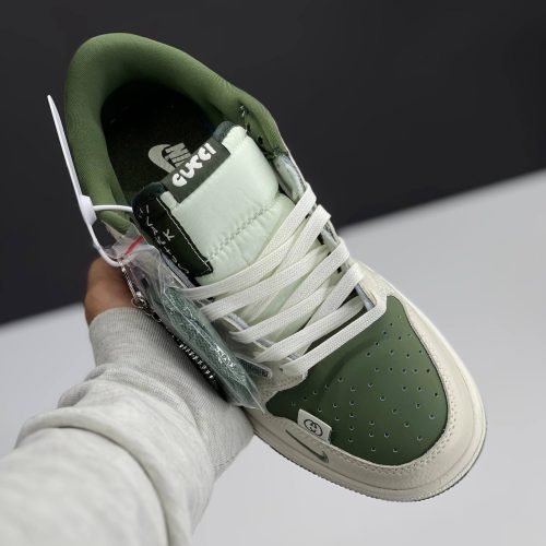 نایک ایر جردن وان لو تراویس اسکات گوچی NIKE AIR JORDAN 1 LOW TRAVIS SCOTT X GUCCI