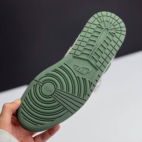 نایک ایر جردن وان لو تراویس اسکات گوچی NIKE AIR JORDAN 1 LOW TRAVIS SCOTT X GUCCI