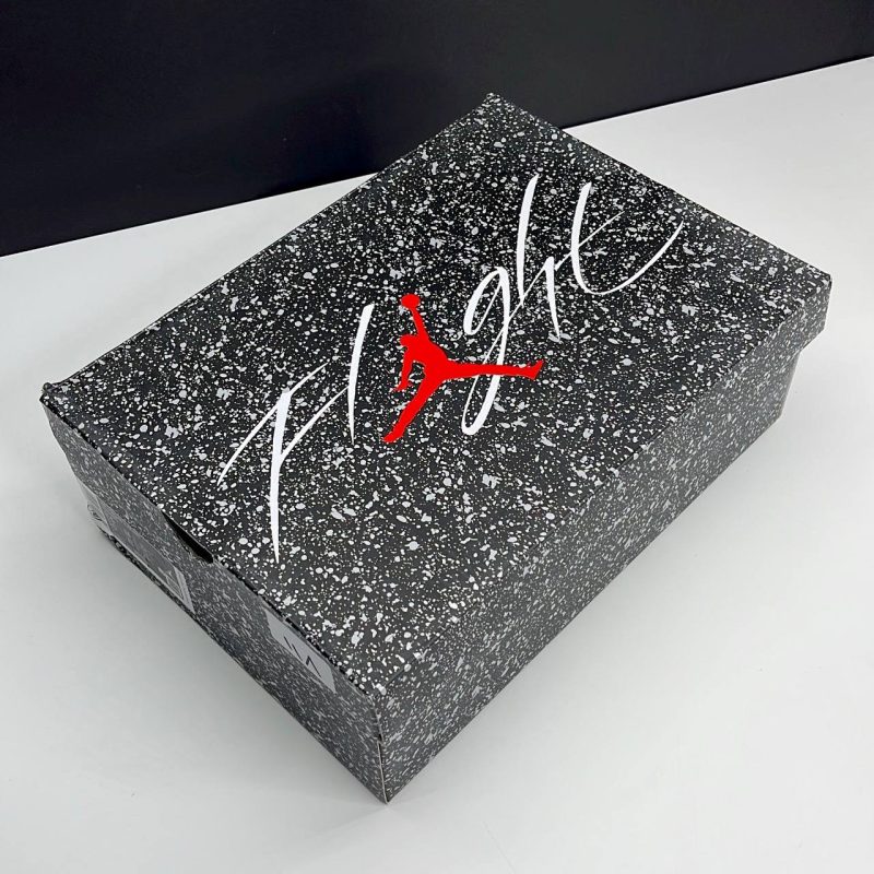 نایک ایر جردن فور رترو میلیتاری بلک NIKE AIR JORDAN 4 RETRO MILITARY BLACK