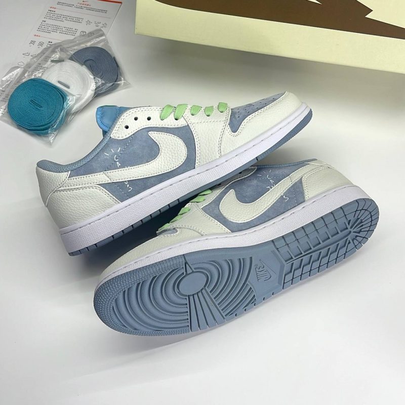 نایک ایر جردن وان لو تراویس اسکات آبی سفید سوئد NIKE AIR JORDAN 1 LOW TRAVIS SCOTT