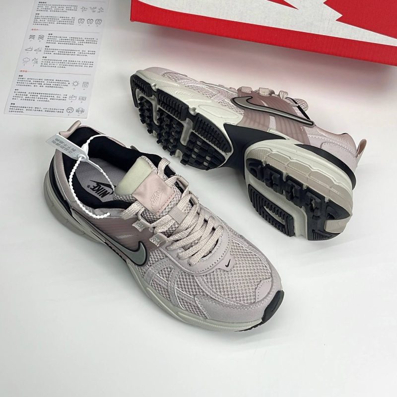 نایک وی تو کی کالباسی NIKE V2K