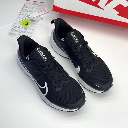 نایک زوم ایکس طرح لبخند مشکی سفید NIKE ZOOM X