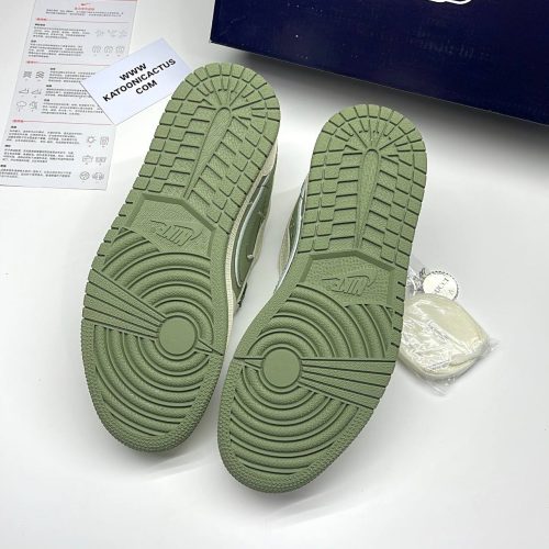 نایک ایر جردن وان لو تراویس اسکات گوچی NIKE AIR JORDAN 1 LOW TRAVIS SCOTT X GUCCI