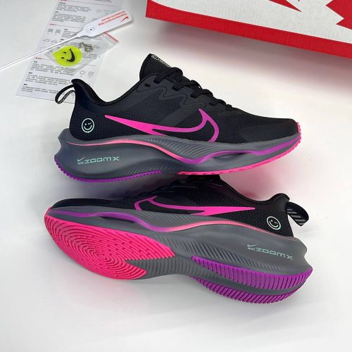 نایک زوم ایکس طرح لبخند مشکی صورتی NIKE ZOOM X