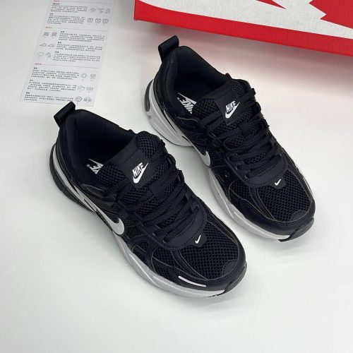 نایک وی تو کی مشکی سفید NIKE V2K