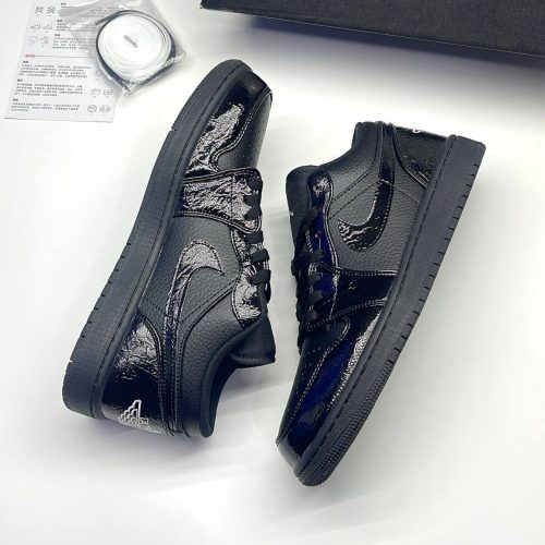 نایک ایر جردن وان لو پتنت الفنت بلک NIKE AIR JORDAN 1 LOW PATENT ELEPHANT BLACK