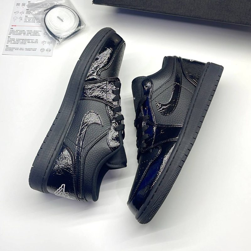 نایک ایر جردن وان لو پتنت الفنت بلک NIKE AIR JORDAN 1 LOW PATENT ELEPHANT BLACK