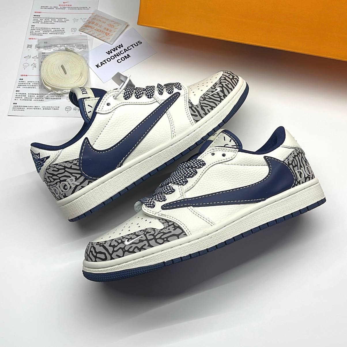 نایک ایر جردن وان لو تراویس اسکات دیور NIKE AIR JORDAN 1 LOW TRAVIS SCOTT x DIOR