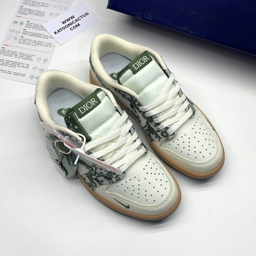 نایک ایر جردن وان لو تراویس اسکات دیور NIKE AIR JORDAN 1 LOW TRAVIS SCOTT x DIOR