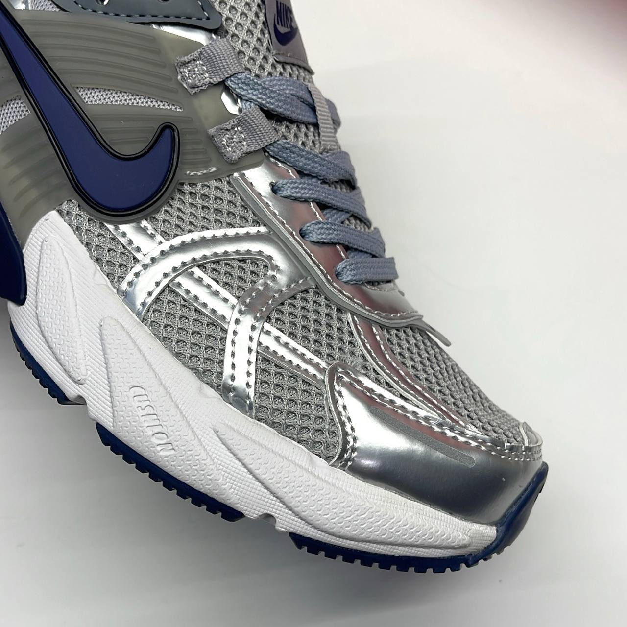 نایک وی تو کی طوسی سورمه ای NIKE V2K