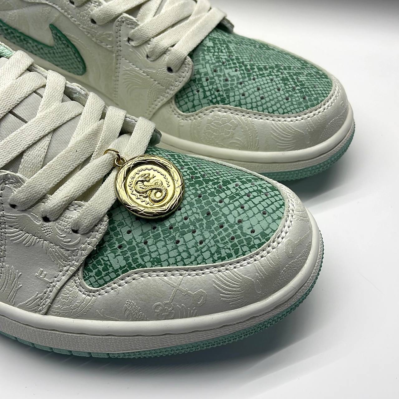 نایک ایر جردن وان لو ماری NIKE AIR JORDAN 1 LOW YEAR OF THE SNAKE 2025