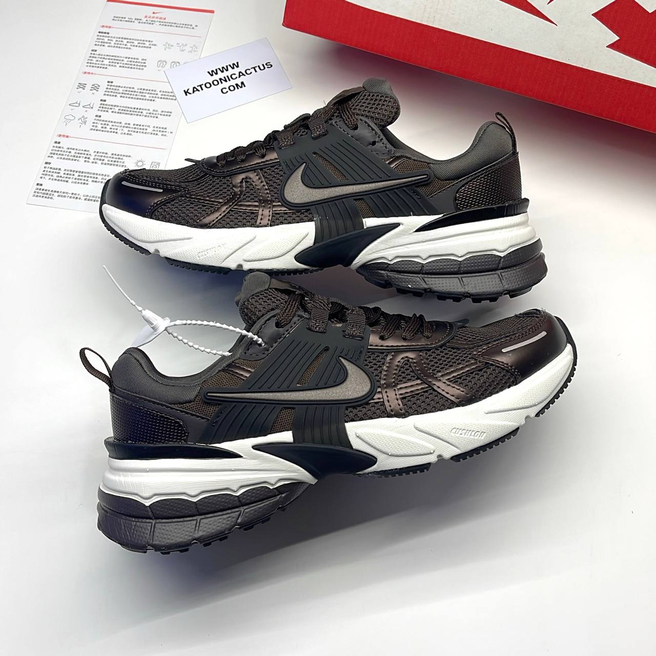 نایک وی تو کی قهوه ای NIKE V2K