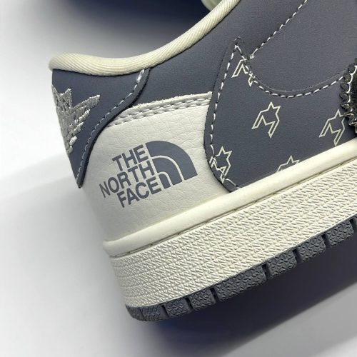 نایک ایر جردن وان لو تراویس اسکات نورث فیس NIKE AIR JORDAN 1 LOW TRAVIS SCOTT X NORTH FACE